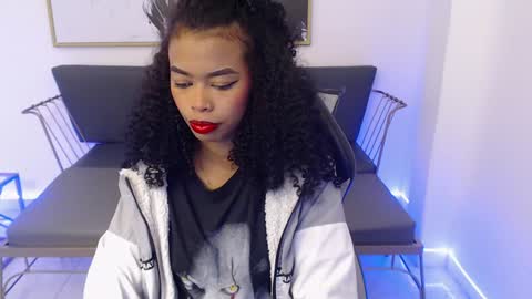 Shenna online show from 12.18.24