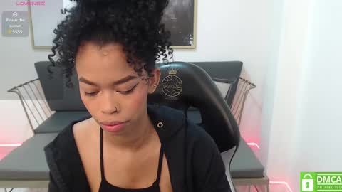 Shenna online show from 02.15.25