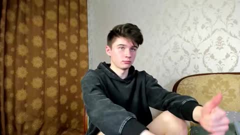 Snapshot of sherlockmax chatting on 10.11.25 Max online show from 10.11.25