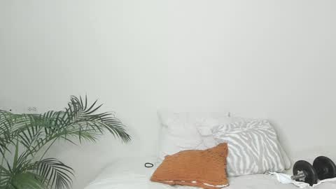 Sherlyn Adams online show from 12.14.24