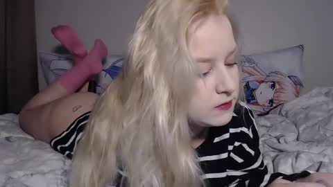 Snapshot of sherlystero chatting on 02.01.25 sher  online show from 02.01.25