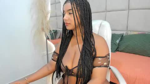 sherry_jong online show from 12.04.25