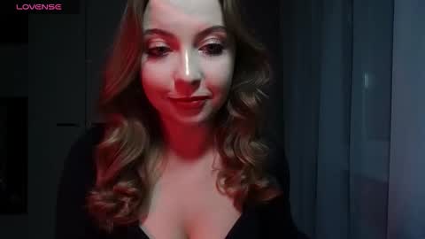 Snapshot of sherryberry_ chatting on 11.13.25 Sherry online show from 11.13.25