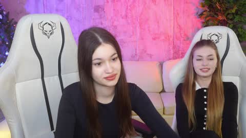 Snapshot of sheryl_elegance chatting on 12.05.24 Sheryl online show from 12.05.24