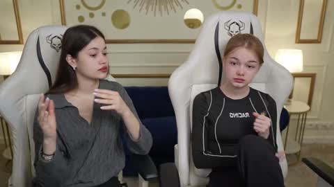 Snapshot of sheryl_elegance chatting on 02.27.25 Sheryl online show from 02.27.25