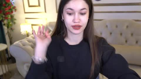 Snapshot of sheryl_elegance chatting on 03.04.25 Sheryl online show from 03.04.25