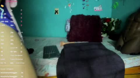 Shera Hade online show from 04.23.26