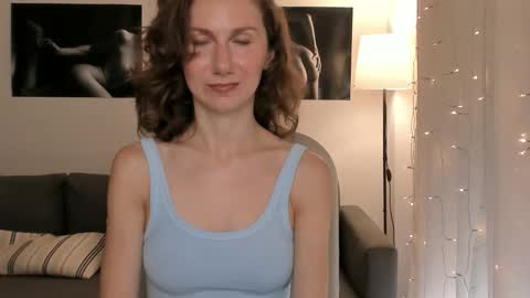 shesleepsnaked online show from 06.09.26