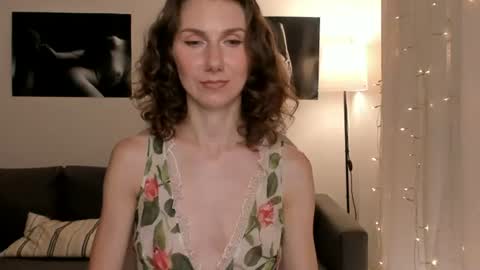 shesleepsnaked online show from 06.22.26
