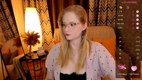 Hello guys my name is Aemilia online show from 10.13.25