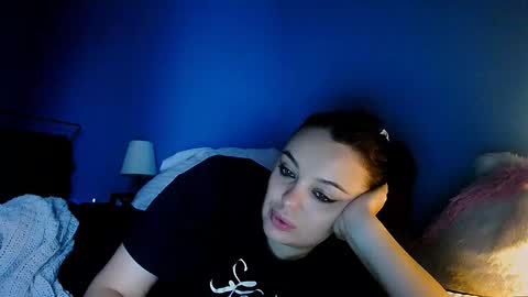 Snapshot of shesyourdream chatting on 10.31.25 Vikki online show from 10.31.25