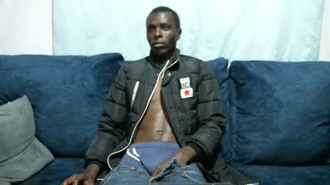 Snapshot of shikwekwe chatting on 01.25.25 Collorewamadeals online show from 01.25.25