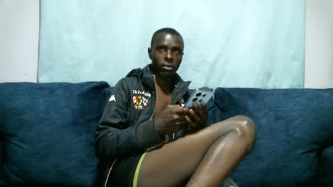 Snapshot of shikwekwe chatting on 02.05.25 Collorewamadeals online show from 02.05.25