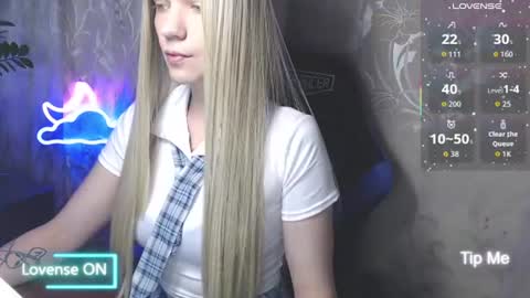 Victoria online show from 06.14.26