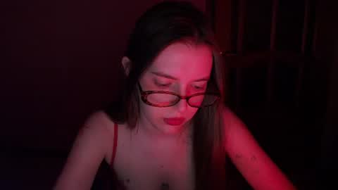 Snapshot of shiraha___rafieru chatting on 06.25.26 shiraha___rafieru online show from 06.25.26