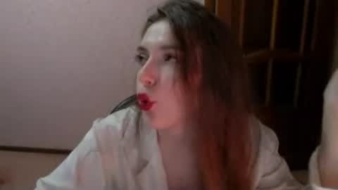 Snapshot of shiraha___rafieru chatting on 06.27.26 shiraha___rafieru online show from 06.27.26