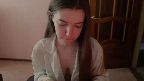 Snapshot of shiraha___rafieru chatting on 08.03.26 shiraha___rafieru online show from 08.03.26