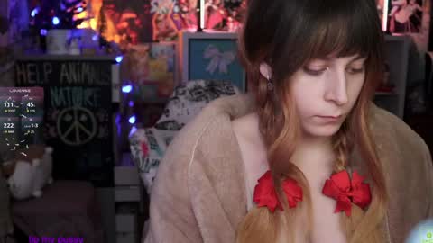 Im Lilu Rosenblum  Guys I have   ----Ill be glad to see you there online show from 01.31.25