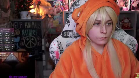 Im Lilu Rosenblum  Guys I have   ----Ill be glad to see you there online show from 02.04.25