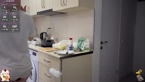 Im Lilu Rosenblum  Guys I have   ----Ill be glad to see you there online show from 10.14.25