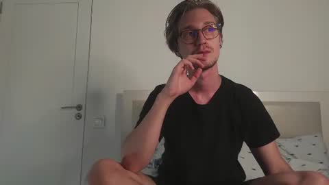 Matthew online show from 08.04.26