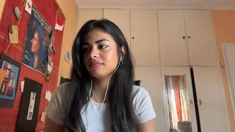 Snapshot of shirleendurrah chatting on 04.14.26 Karin online show from 04.14.26
