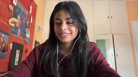 Snapshot of shirleendurrah chatting on 05.03.26 Karin online show from 05.03.26