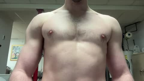 shirtlesshunk15 online show from 02.15.26