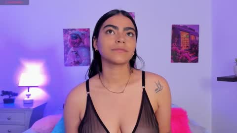 shizuka 11  online show from 11.21.25