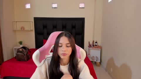  kendal  online show from 01.16.25