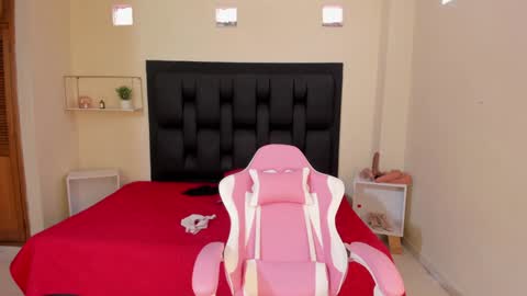  kendal  online show from 01.23.25