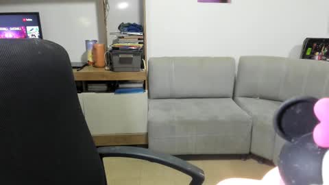 Snapshot of shofia_beltran chatting on 02.19.25 Shofia Beltran online show from 02.19.25