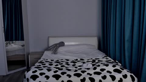 Snapshot of shoggothy chatting on 01.30.25 Agatha online show from 01.30.25