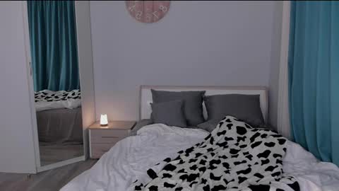 Snapshot of shoggothy chatting on 03.07.25 Agatha online show from 03.07.25