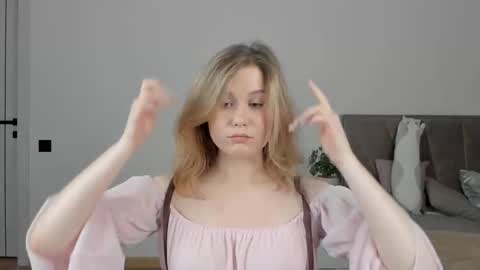 Snapshot of shoggothy chatting on 10.14.25 Agatha online show from 10.14.25