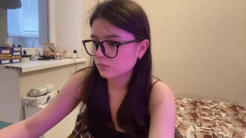 Marie online show from 06.07.26