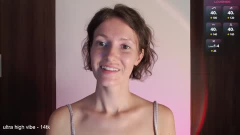 Snapshot of shoopdelang chatting on 12.18.24 Jess online show from 12.18.24