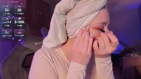 Snapshot of shorty_di chatting on 01.23.25 Diana online show from 01.23.25