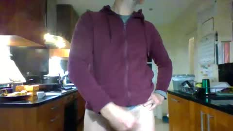 Snapshot of shosting chatting on 12.13.24 JJ online show from 12.13.24