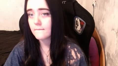 Snapshot of show_for_you chatting on 01.07.25 show_for_you online show from 01.07.25