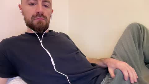 show_jizzness online show from 02.06.25