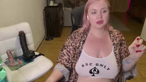 Mimi   online show from 04.25.26