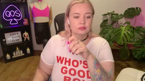 Mimi   online show from 07.22.26