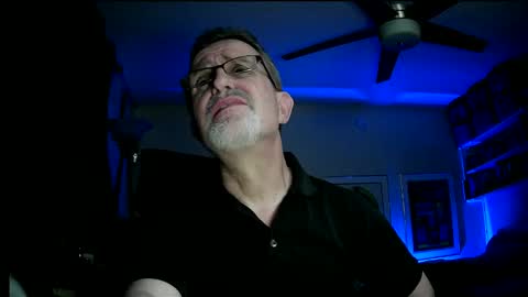 Snapshot of shrewtamer chatting on 12.14.24 shrewtamer online show from 12.14.24