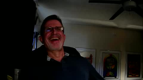 Snapshot of shrewtamer chatting on 02.01.25 shrewtamer online show from 02.01.25