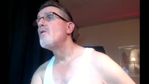 Snapshot of shrewtamer chatting on 02.22.25 shrewtamer online show from 02.22.25