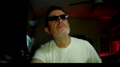 Snapshot of shrewtamer chatting on 03.12.25 shrewtamer online show from 03.12.25