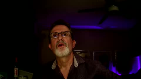 Snapshot of shrewtamer chatting on 10.05.25 shrewtamer online show from 10.05.25