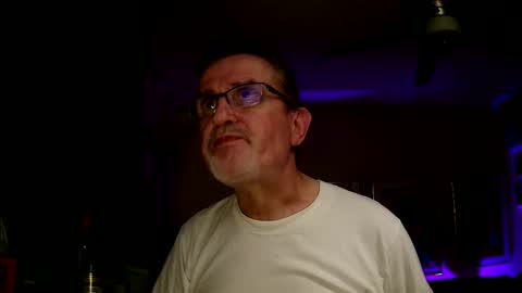 Snapshot of shrewtamer chatting on 10.08.25 shrewtamer online show from 10.08.25