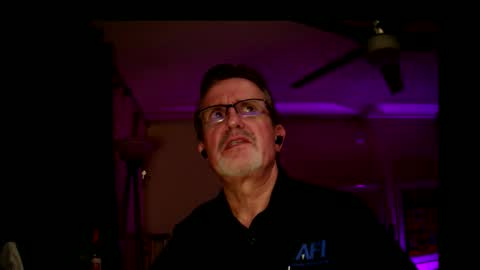 Snapshot of shrewtamer chatting on 11.11.25 shrewtamer online show from 11.11.25